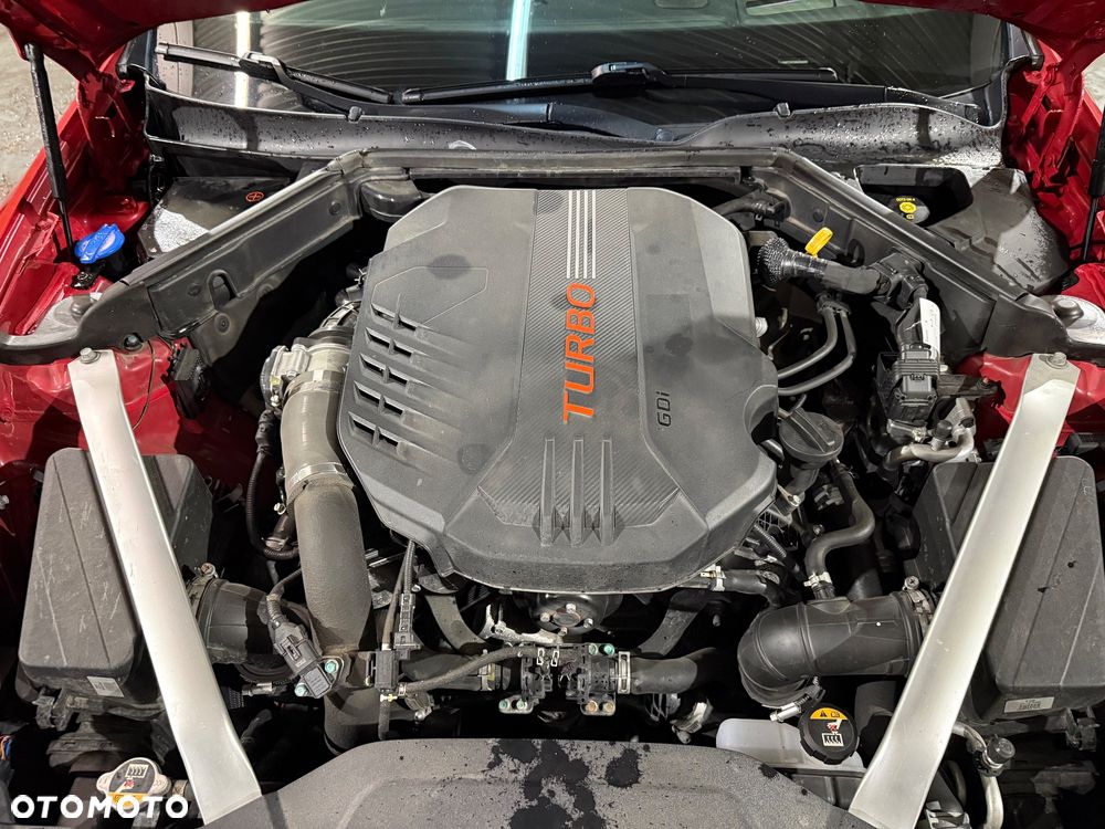 Kia Stinger 3.3 T-GDI V6 GT AWD - 12