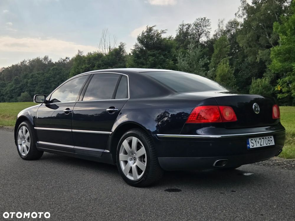Volkswagen Phaeton 4.2 V8 4MOTION Automatik (5 Sitzer) - 9