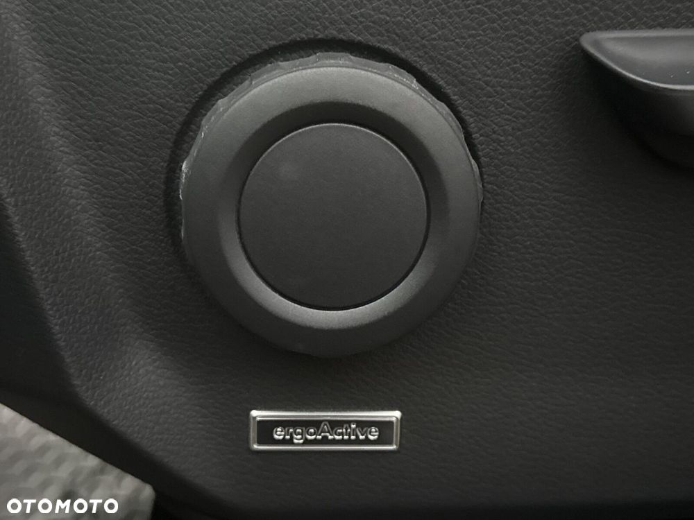 Volkswagen Crafter L5H3 - 12