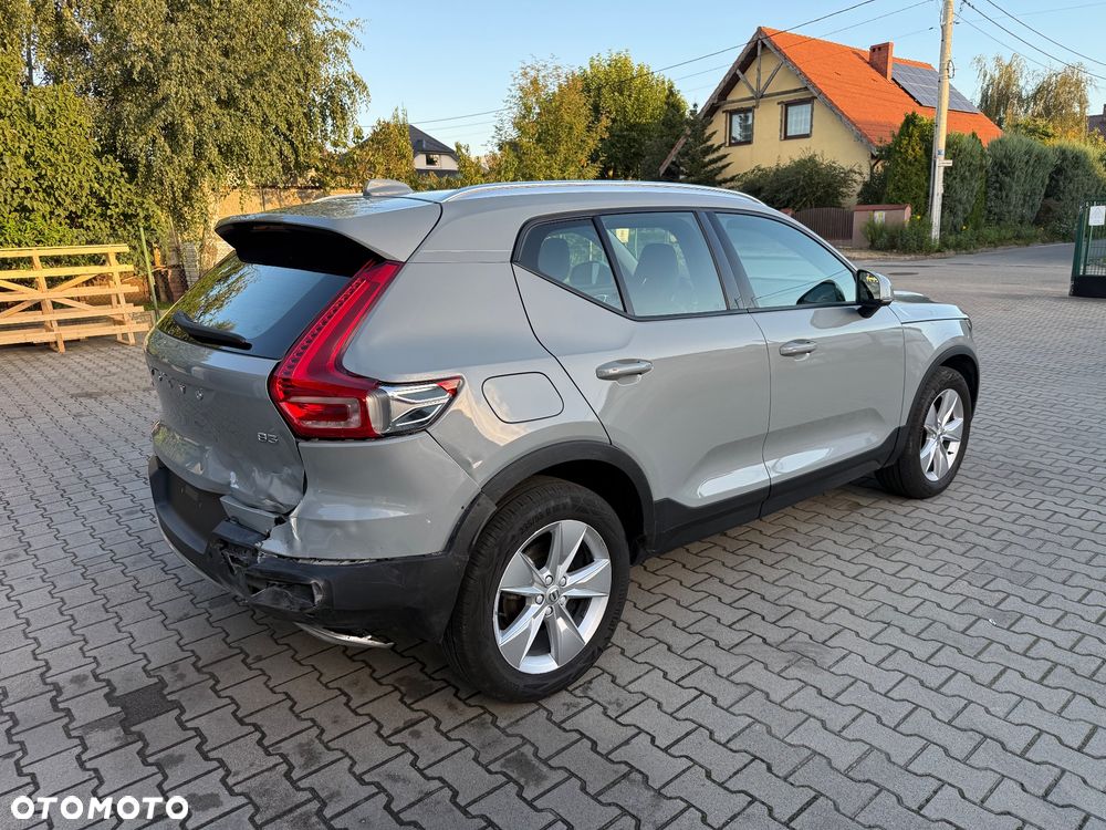 Volvo XC 40 B3 Core - 8