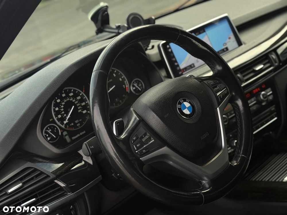 BMW X5 xDrive35i - 7