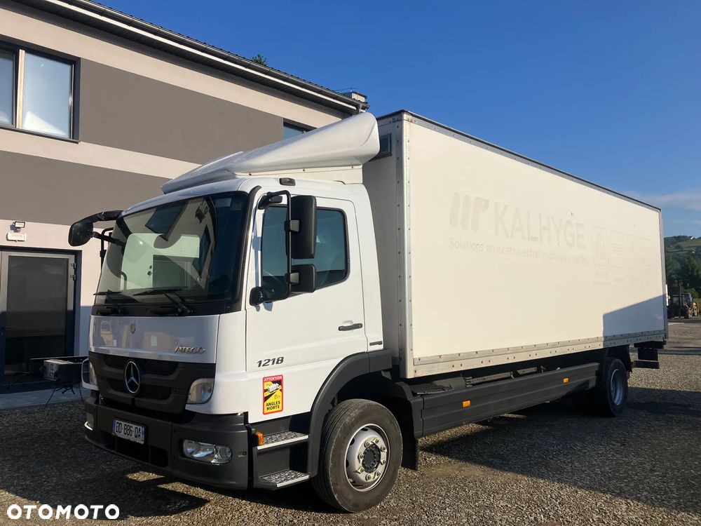 Mercedes-Benz Atego 1218  kurierka kontener - 2
