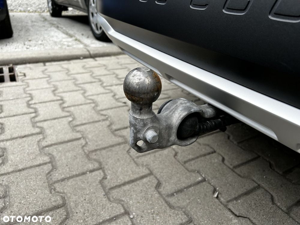 Volvo V90 Cross Country - 35