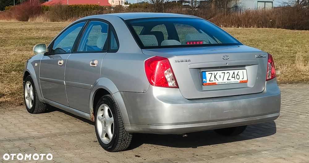 Daewoo Nubira - 7