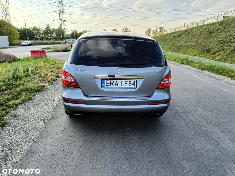 Mercedes-Benz Klasa R 300 CDI 7G-TRONIC DPF BlueEFFICIENCY - 3