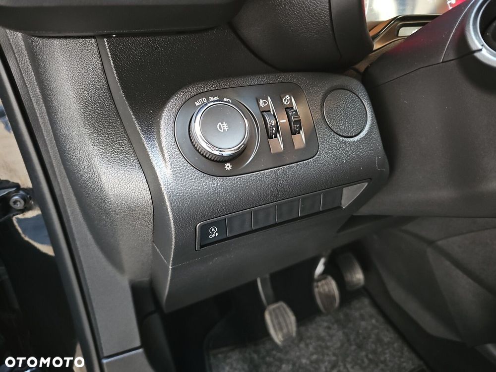 Opel Combo Cargo - 22