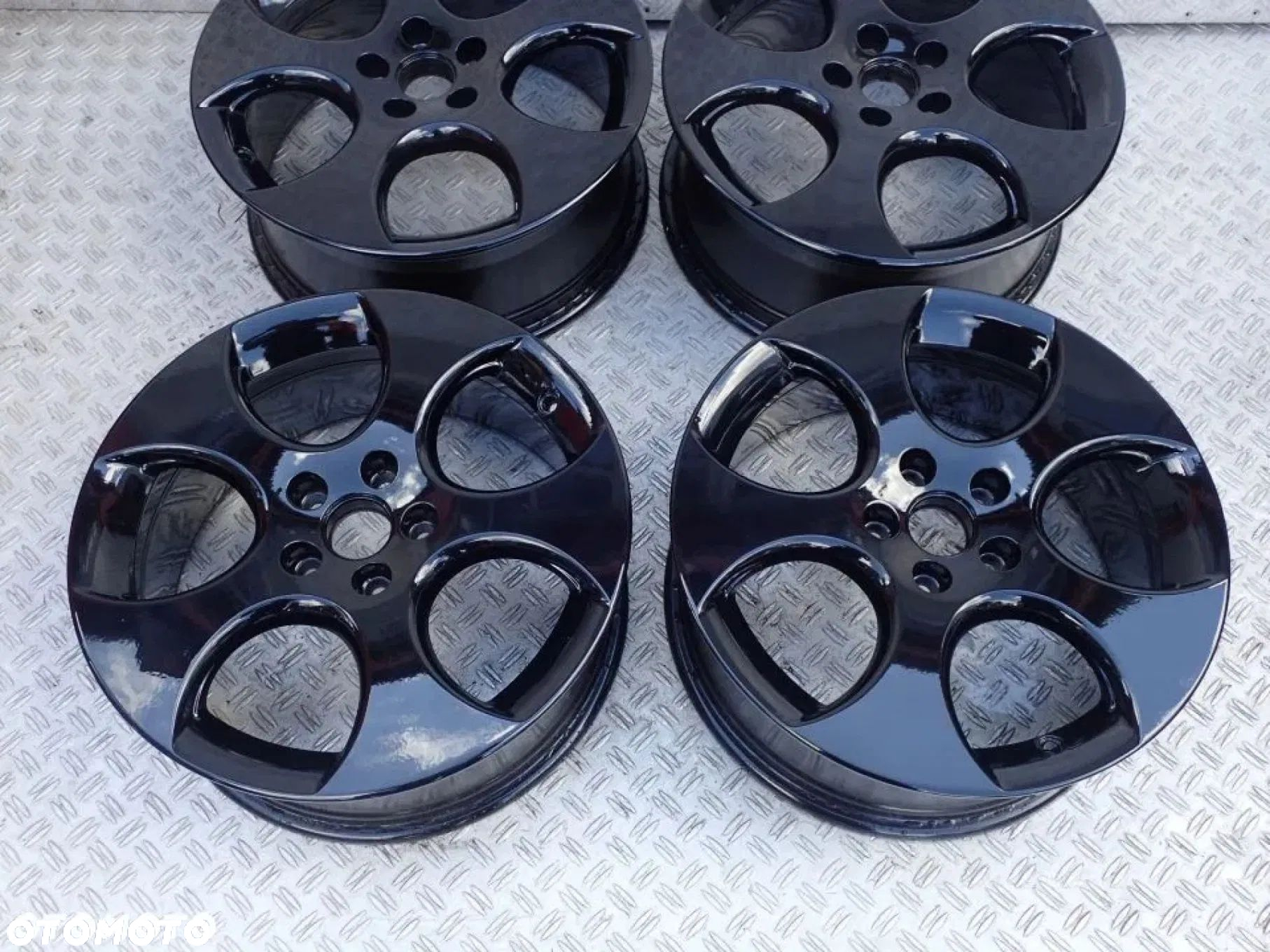 FELGI ALUMINIOWE VW GOLF V GTI BBS CZARNY POLYSK 1K0601025AM 18CALI RADOM - 3