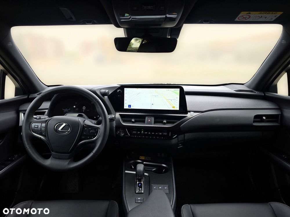 Lexus UX 300h F Sport - 12