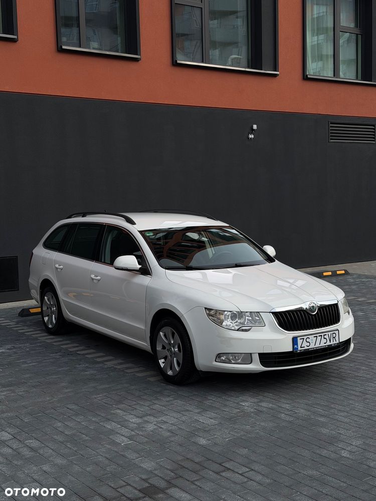 Skoda Superb 1.8 TSI DSG Comfort - 3