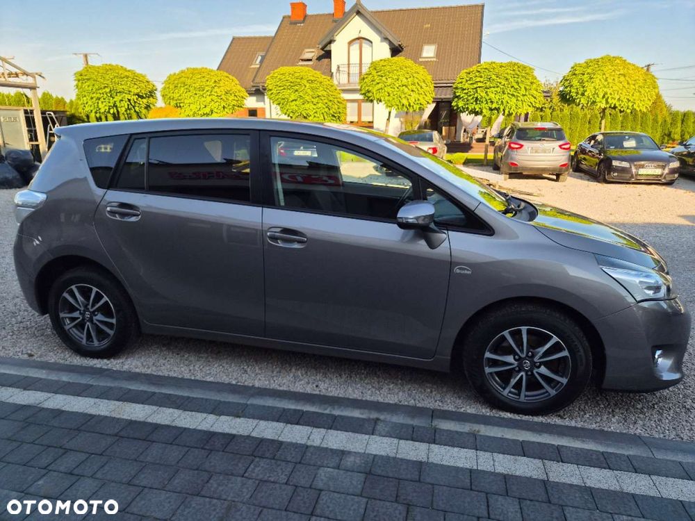 Toyota Verso - 11
