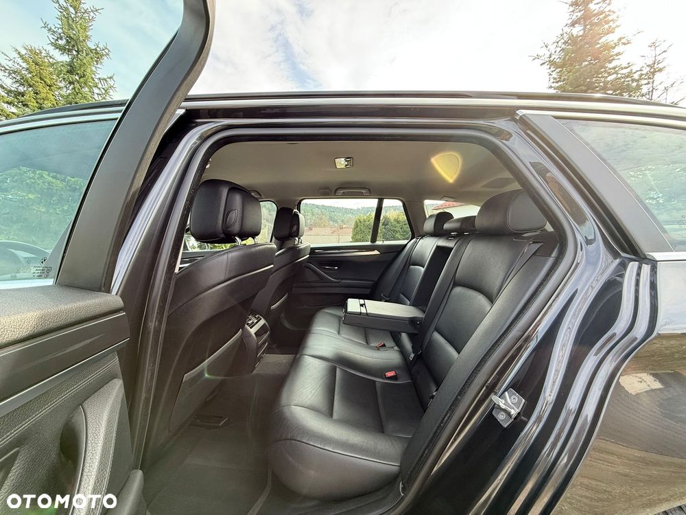BMW Seria 5 520d Modern Line - 21