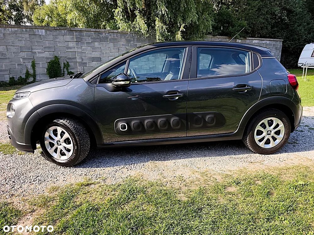 Citroën C3 Pure Tech 82 SHINE - 16