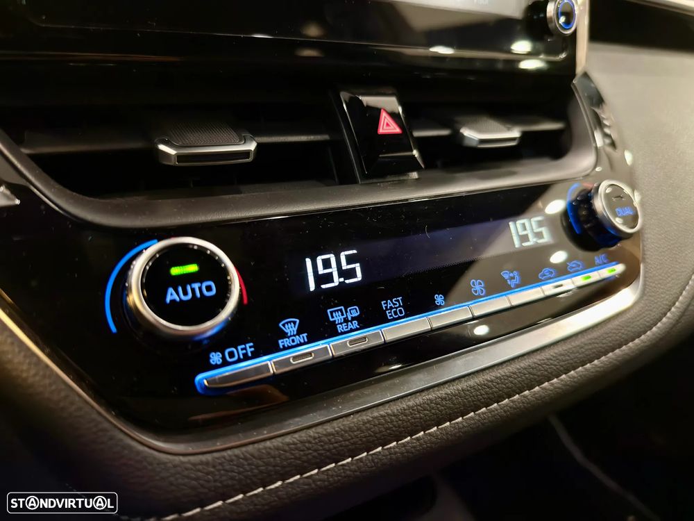 Toyota Corolla 1.8 Hybrid Active - 11