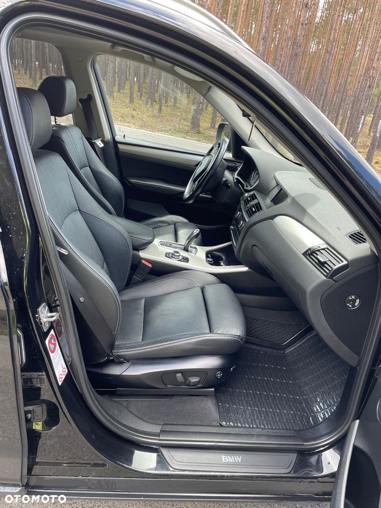 BMW X3 xDrive20d - 14