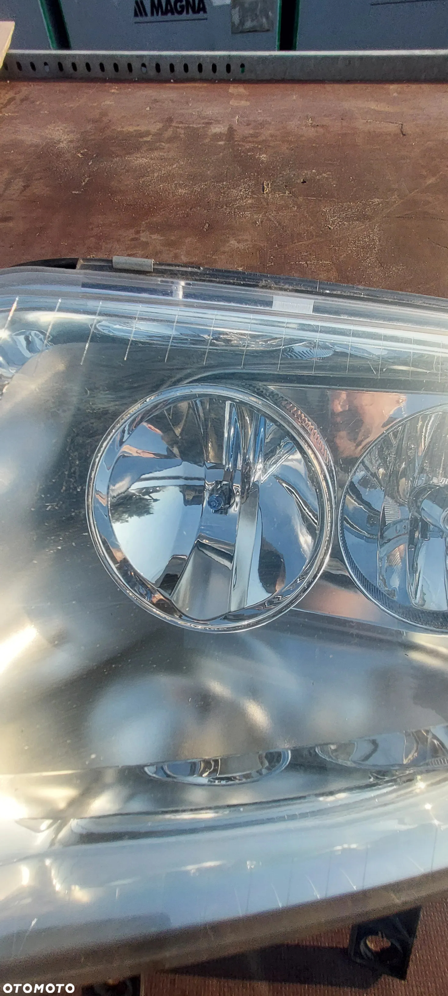 reflektor lampa vw t5 multivan przód - 9