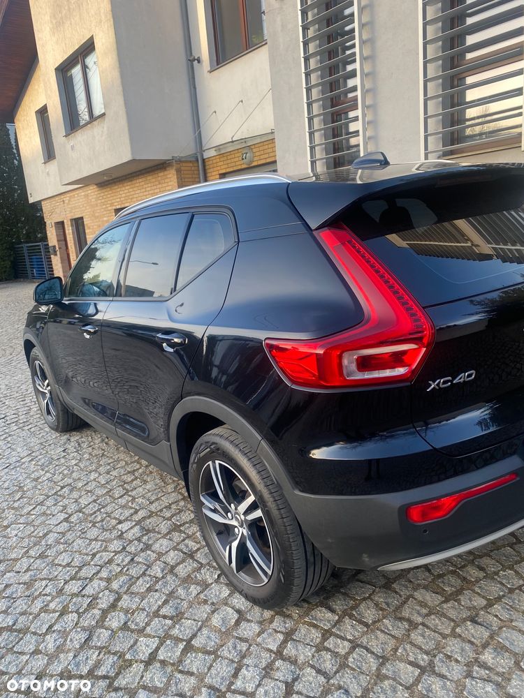 Volvo XC 40 D3 Geartronic Momentum - 4