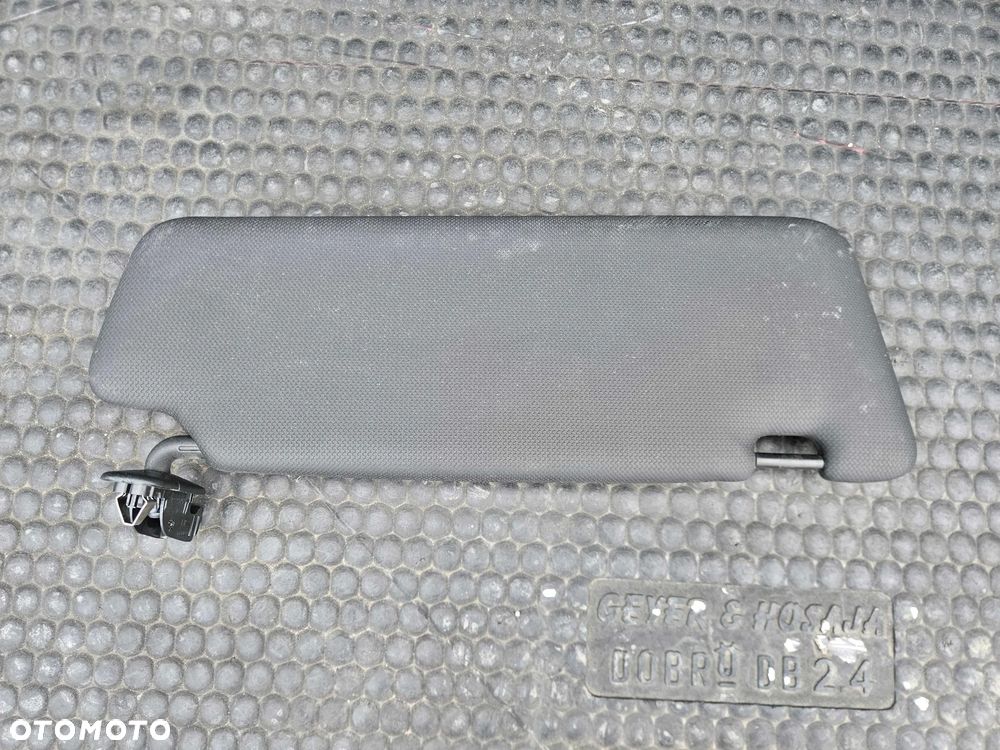 Daszek Słonecznik 8K0857551 8K0857552 Czarne S-Line Oslona Przeciwsloneczna Haczyk Lewa Prawa AUDI A4 B8 - 16