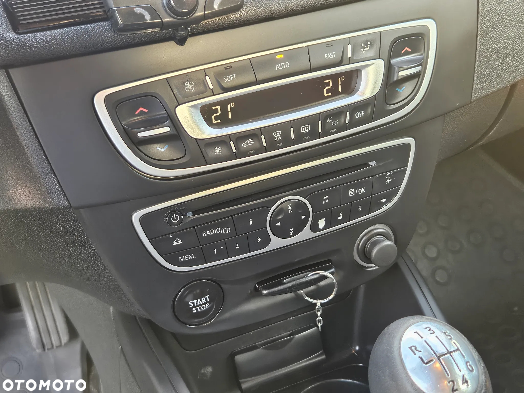 Renault Megane - 18
