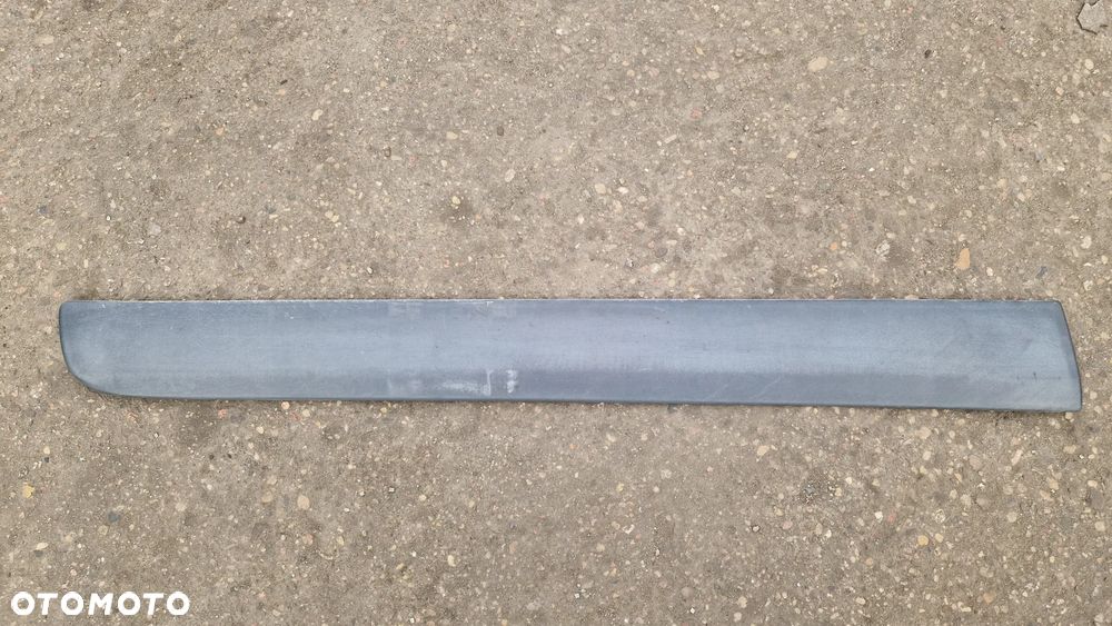 SUZUKI SX4 LISTWA DRZWI PRAWY PRZÓD - 1