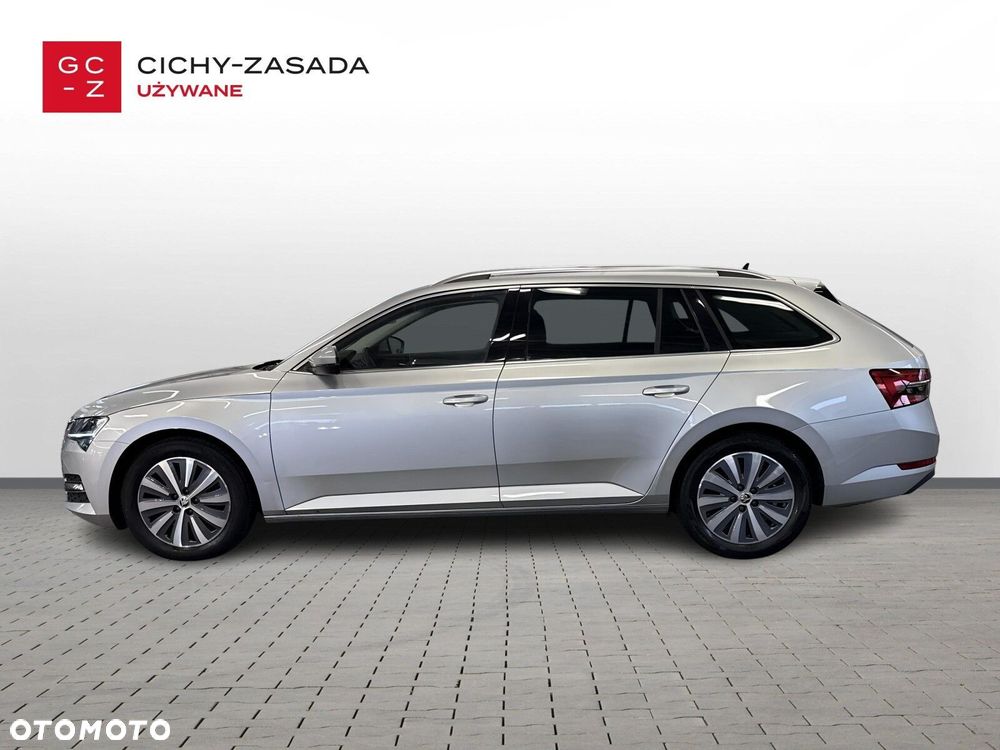 Skoda Superb 2.0 TDI SCR Style DSG - 2