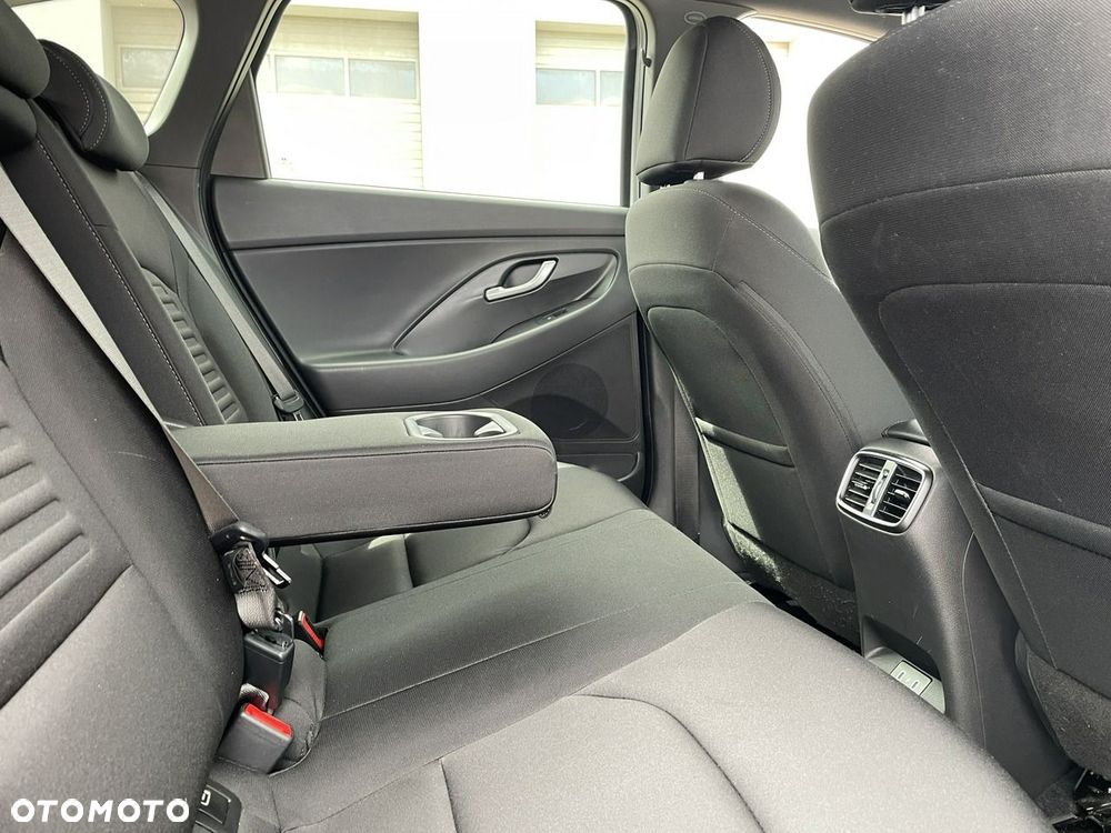 Hyundai i30 - 21