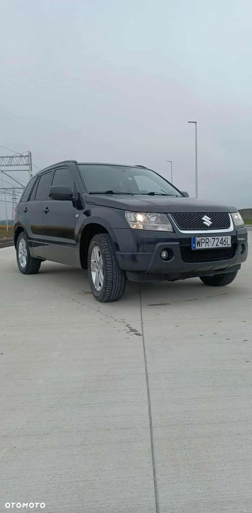 Suzuki Grand Vitara 2.0 De luxe - 4