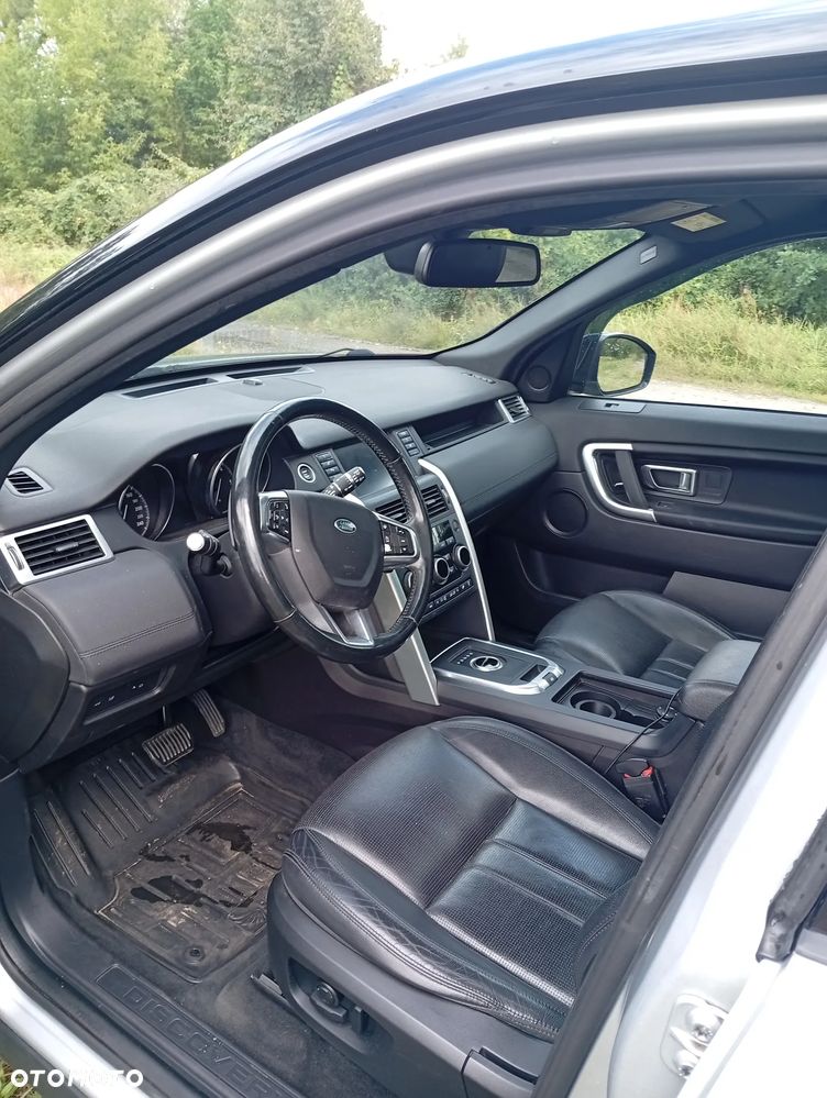Land Rover Discovery Sport 2.0 TD4 HSE Luxury - 17