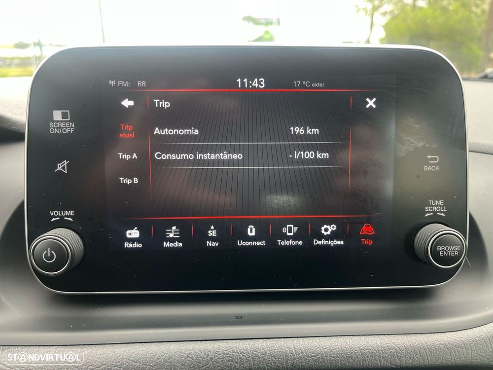 Fiat Tipo Station Wagon 1.3 M-Jet Lounge - 39