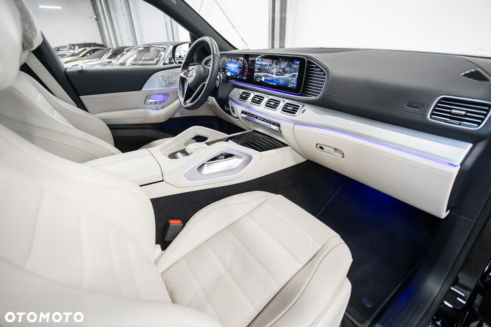 Mercedes-Benz GLE - 18