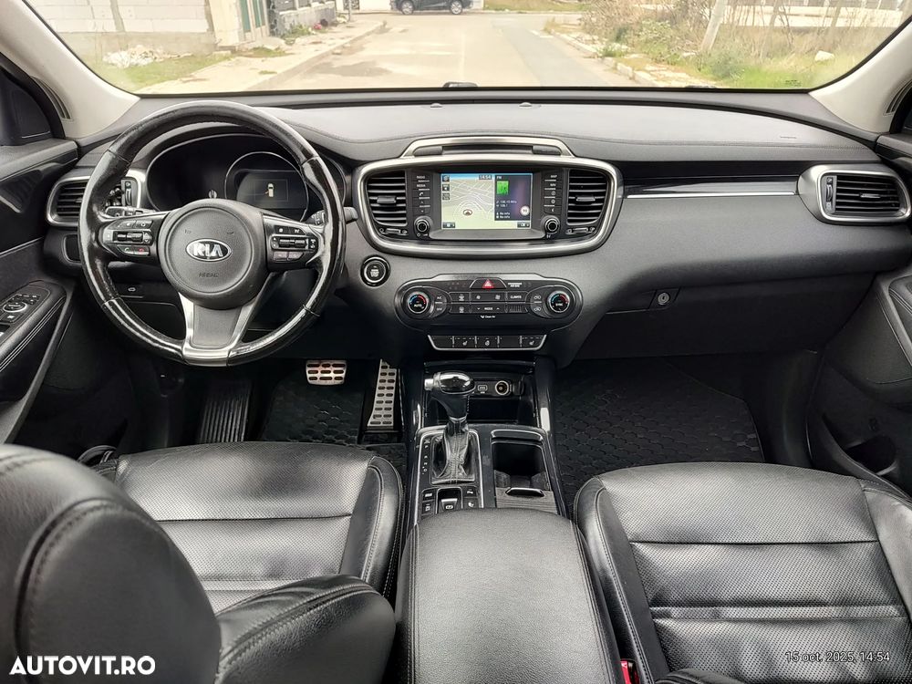 Kia Sorento 2.2 CRDi AWD Aut. Edition 7 - 8