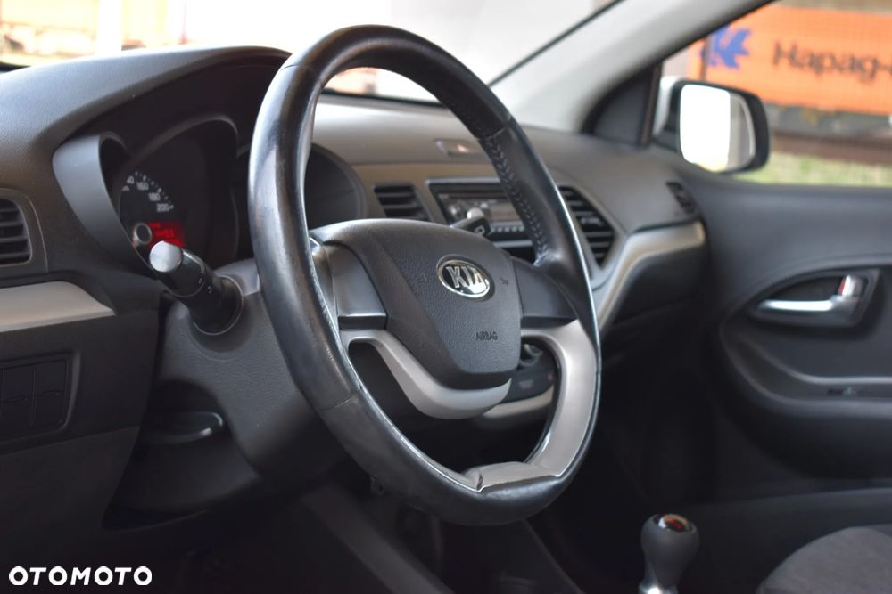 Kia Picanto 1.0 M - 12