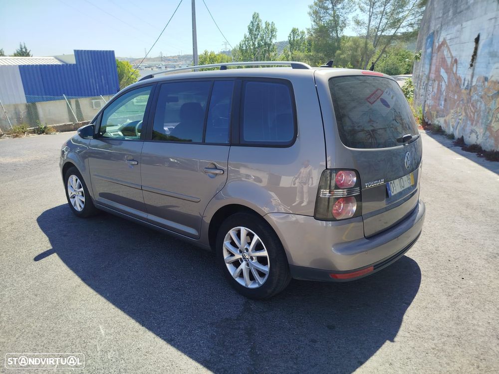 VW Touran - 3