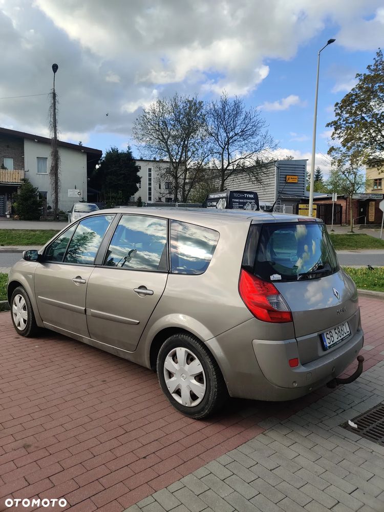 Renault Grand Scenic Gr 1.9 dCi Privilege - 7
