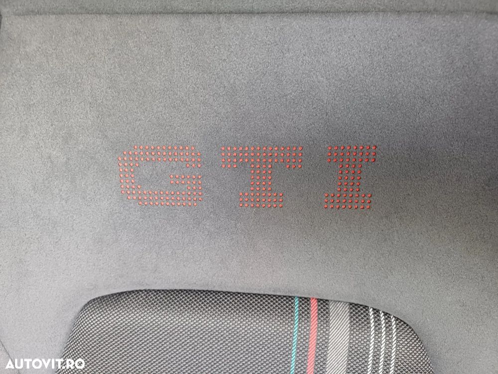 Volkswagen Golf - 7