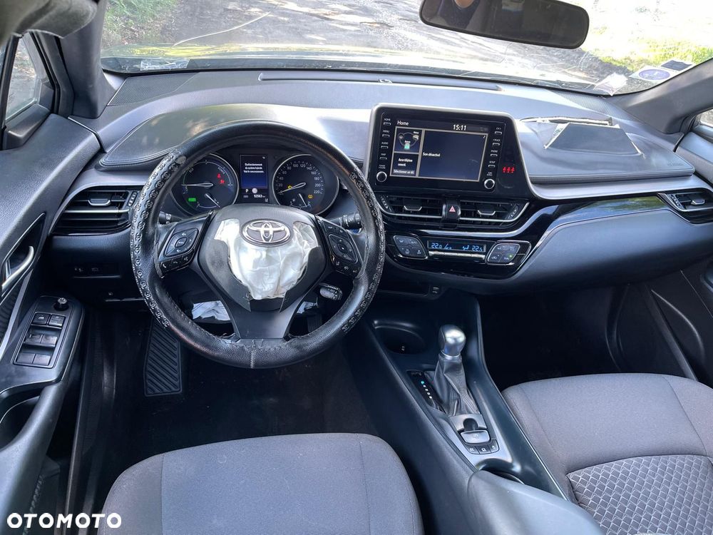 Toyota C-HR 1.8 Hybrid Neon Lime powered by JBL - 8