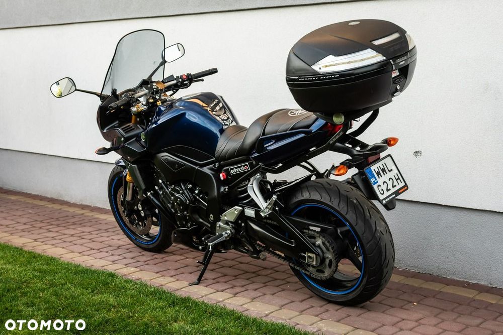 Yamaha FZ - 4