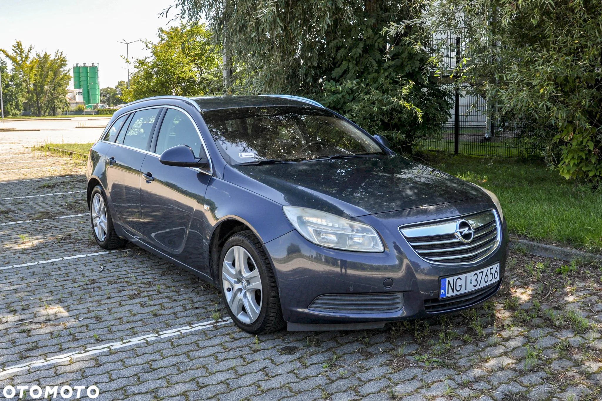Opel Insignia 1.8 - 6