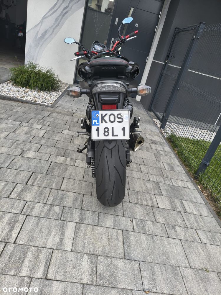 Honda Hornet - 7