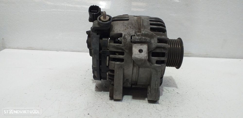 ALTERNADOR TOYOTA AVENSIS 2005 - 8