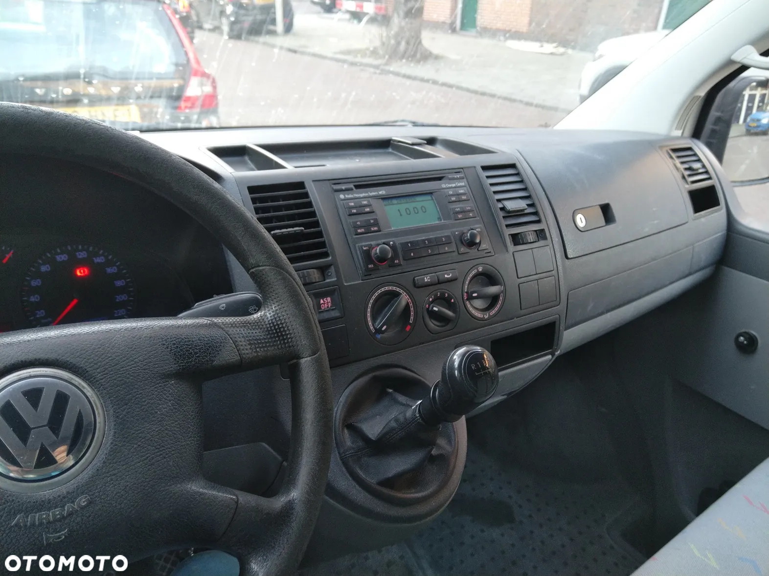Volkswagen Transporter - 5