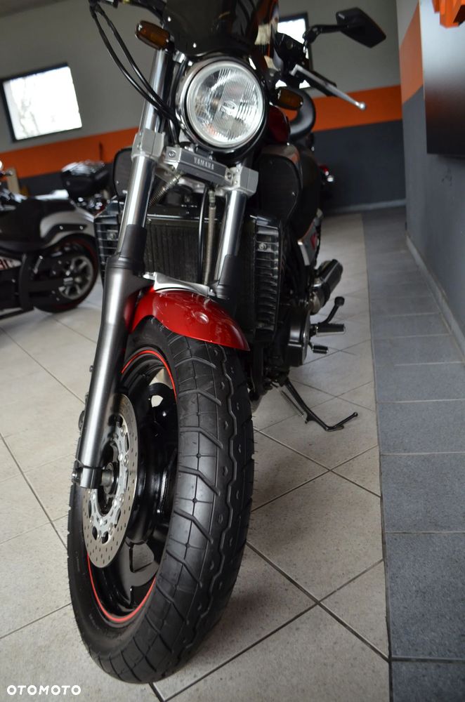 Yamaha V-MAX - 8
