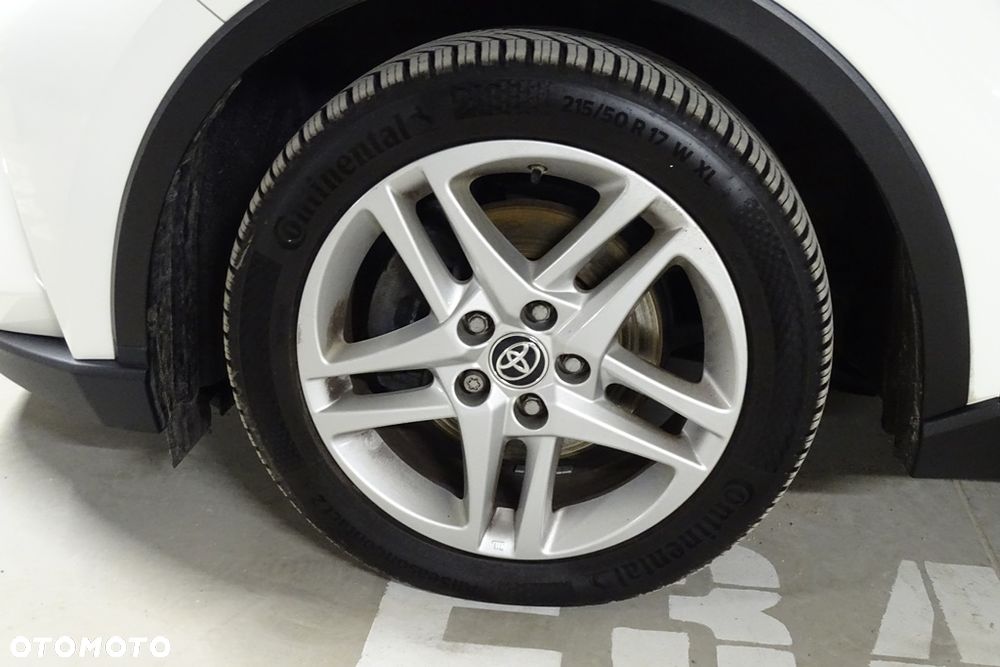 Toyota C-HR Business-Edition - 17