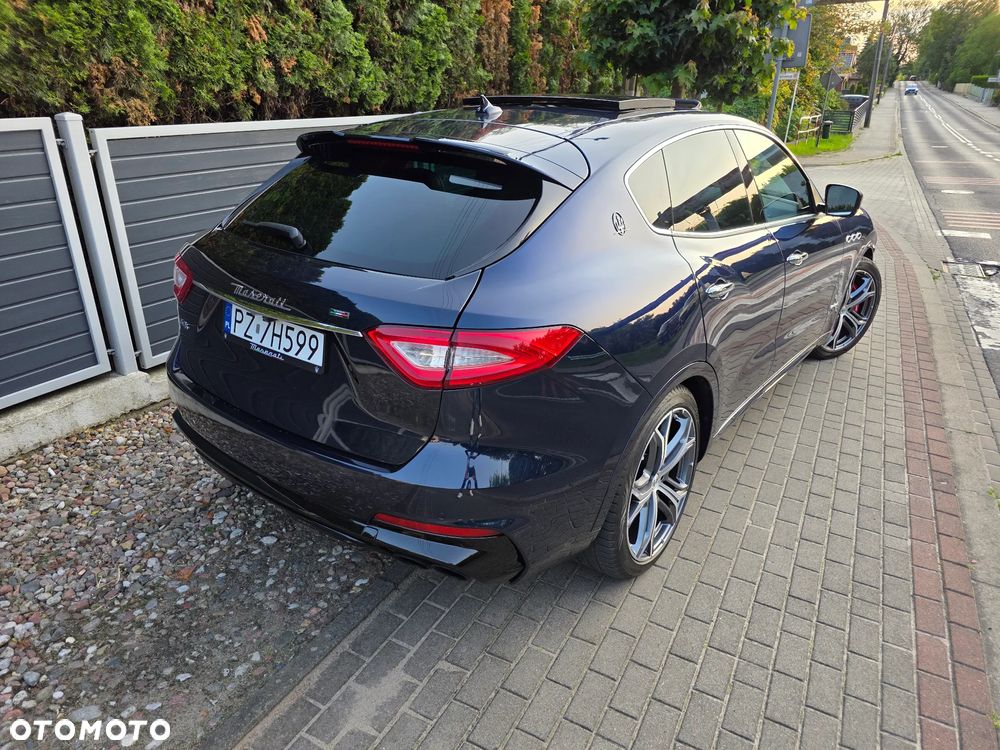 Maserati Levante S Q4 GranSport - 13