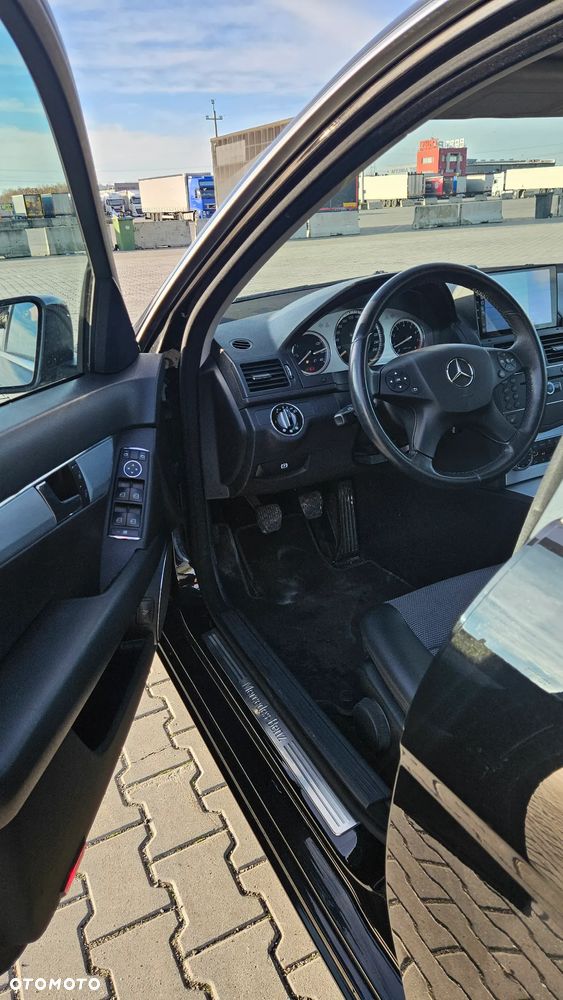 Mercedes-Benz Klasa C 180 Kompressor - 12