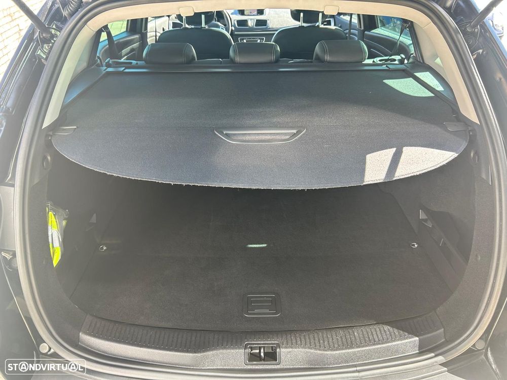 Renault Mégane Sport Tourer 1.4 TCE Dynamique S - 24