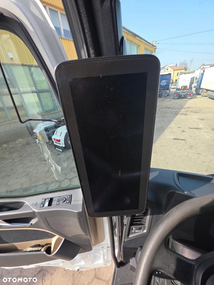 Mercedes-Benz 1845 - 28