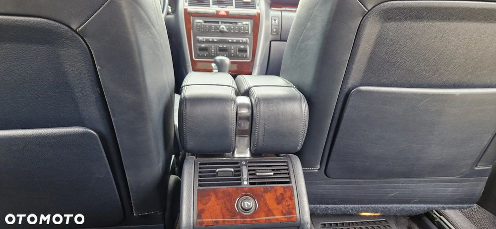 Audi A8 3.7 Quattro Tiptronic - 10