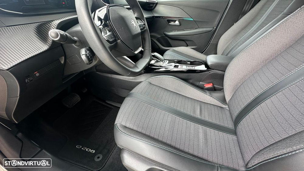 Peugeot e-208 50 kWh Allure - 12