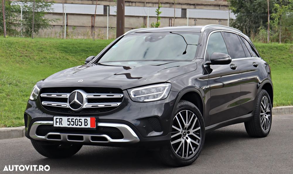 Mercedes-Benz GLC 300 e 4MATIC - 5
