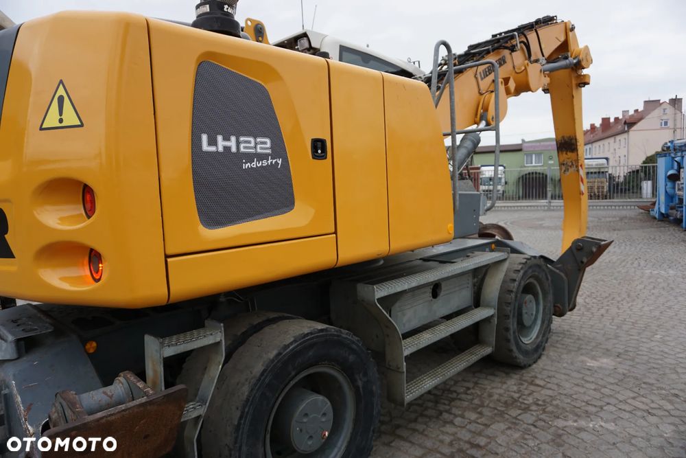 Liebherr LH 22 M Litronic + Chwytak - 4